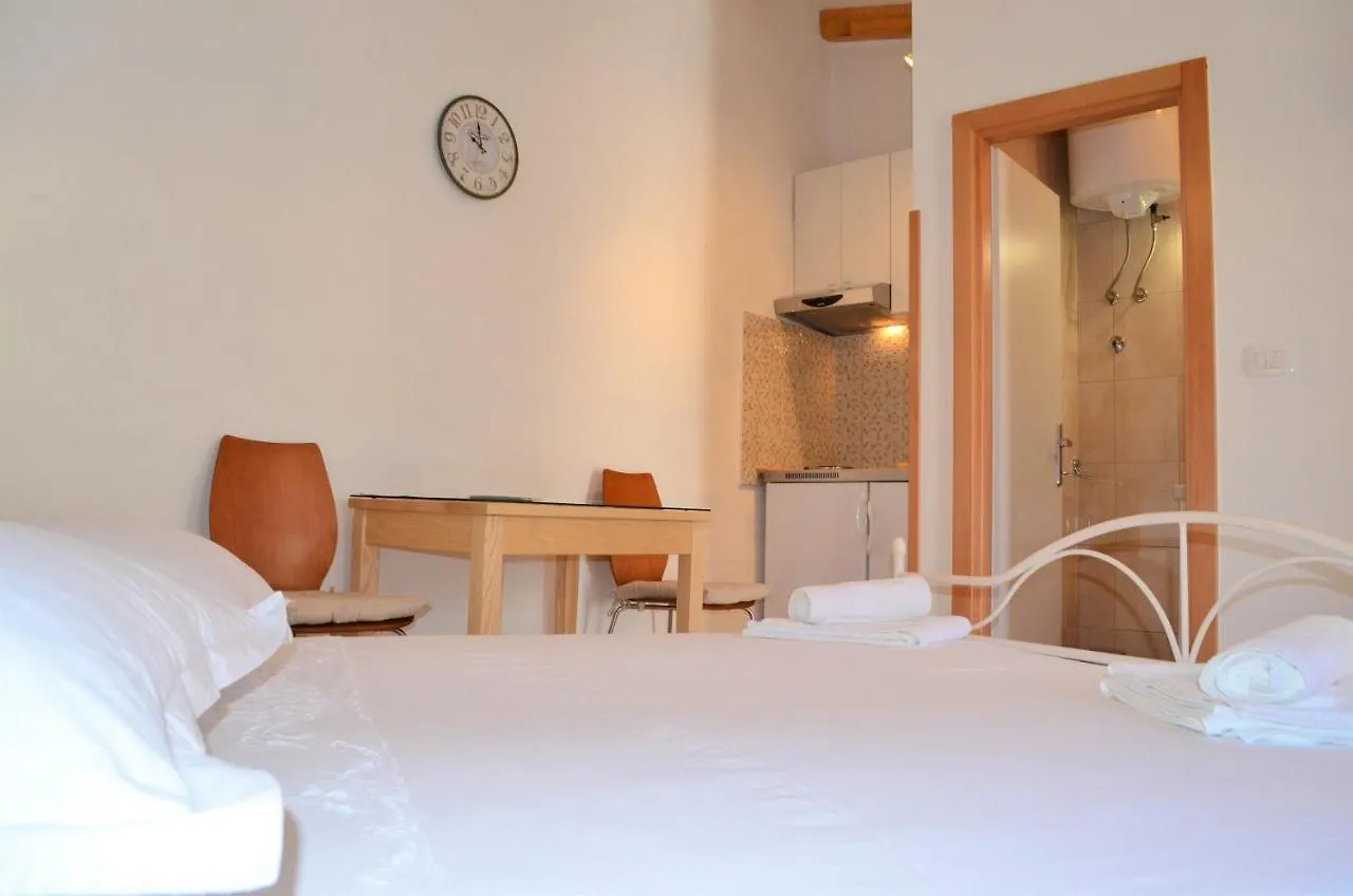 Apartman Romana Trogir 0*,